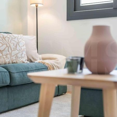 Fresh & Stylish Apartment With Parking By Rems Malaga Exterior photo