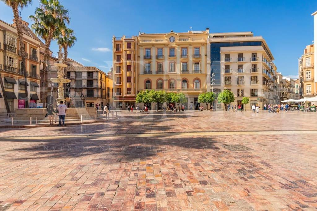 Fresh & Stylish Apartment With Parking By Rems Malaga Exterior photo